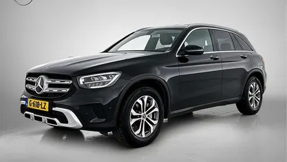 Zwart Gebruikt 2019 Mercedes GLC200 Business SUV | € 36.945 (Eerlijke prijs)