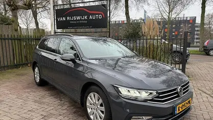 Occasion VW Passat Highline 150 PK (110 kW) 2020 Grijs Stationwagen