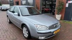 Grijs Gebruikt 2003 Ford Mondeo Hatchback | € 1.150 (Goede deal)