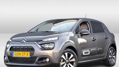 Grijs Occasion 2024 Citroën C3 PureTech Hatchback | € 19.425 (Eerlijke prijs)