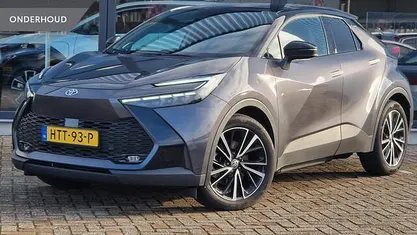 Occasion 2025 Toyota C-HR Executive SUV | € 37.950 (Goede deal)