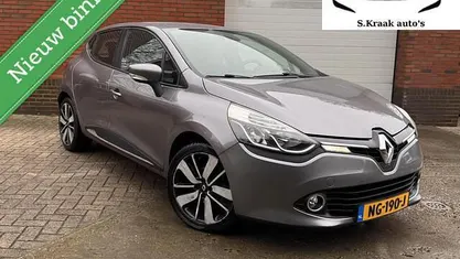 Grijs Occasion 2016 Renault Clio IV Iconic Hatchback | € 6.100 (Eerlijke prijs)