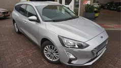 Grijs Gebruikt 2022 Ford Focus Titanium X Stationwagen | € 18.945 (Goede deal)