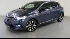 Gebruikt 2021 Renault Clio V Bose Edition Hatchback | € 16.950 (Eerlijke prijs)