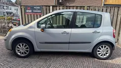 Grijs Gebruikt 2005 Renault Modus Luxe MPV | € 1.999 (Eerlijke prijs)
