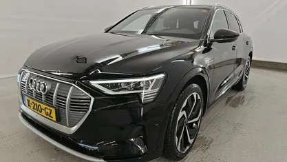 Occasion 2020 Audi e-tron Business SUV | € 28.895 (Eerlijke prijs)