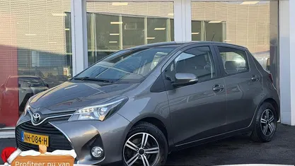 Gebruikt 2017 Toyota Yaris Trend Hatchback | € 11.750 (Eerlijke prijs)