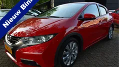 Rood Gebruikt 2012 Honda Civic Sport Hatchback | € 8.750 (Eerlijke prijs)