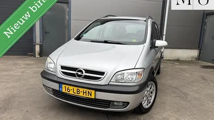 Occasion Opel Zafira Comfort 101 PK (74 kW) 2002 Grijs MPV