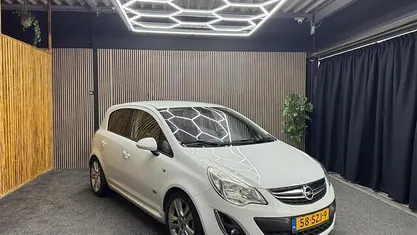 Occasion 2011 Opel Corsa Edition Hatchback | € 4.399 (Eerlijke prijs)