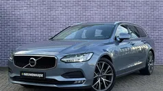 Blauw Gebruikt 2018 Volvo V90 Momentum Stationwagen | € 22.694 (Goede deal)