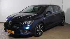 Gebruikt 2020 Renault Mégane IV Bose Edition Hatchback | € 15.445 (Eerlijke prijs)