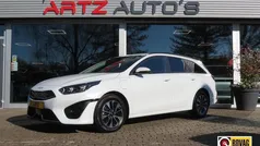 Wit, metallic lak Gebruikt 2022 Kia Ceed Sportswagon Stationwagen | € 23.777 (Eerlijke prijs)