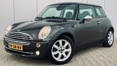 Grijs Gebruikt 2006 Mini ONE Hatchback | € 3.999 (Eerlijke prijs)