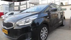 Zwart Gebruikt 2013 Kia Carens Comfort MPV | € 9.500 (Goede deal)