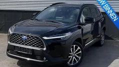 Zwart, metallic lak Gebruikt 2024 Toyota Corolla Cross Edition SUV | € 33.899 (Goede deal)