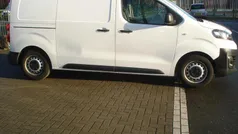 Gebruikt 2020 Opel Vivaro Van | € 10.500 (Super prijs)