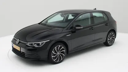 Gebruikt 2020 VW Golf VIII Life Hatchback | € 19.500 (Eerlijke prijs)