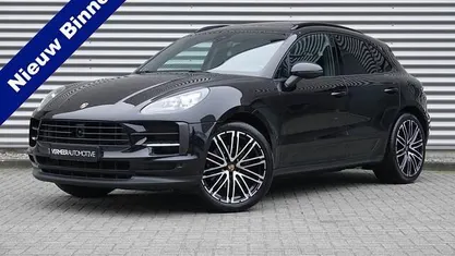Zwart Occasion 2020 Porsche Macan Turbo SUV | € 49.800 (Eerlijke prijs)