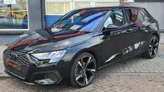 Zwart, metallic lak Gebruikt 2021 Audi A3 Sportback Proline Hatchback | € 22.900 (Eerlijke prijs)