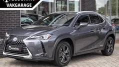 Grijs Gebruikt 2021 Lexus UX 250h Executive Line SUV | € 29.900 (Super prijs)