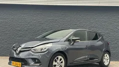 Grijs Gebruikt 2017 Renault Clio IV LIMITED Hatchback | € 4.750 (Super prijs)