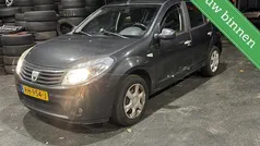 Gebruikt 2009 Dacia Sandero Lauréate Hatchback | € 1.600 (Goede deal)