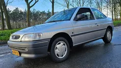 Grijs Gebruikt 1993 Ford Escort | € 3.950