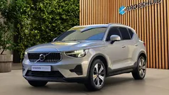 Grijs Gebruikt 2022 Volvo XC40 Core SUV | € 35.895 (Eerlijke prijs)