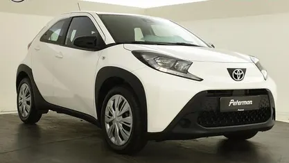 Gebruikt 2024 Toyota Aygo X Play SUV | € 20.399 (Eerlijke prijs)