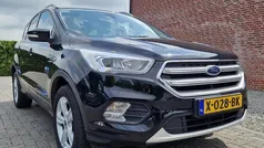 Zwart Gebruikt 2018 Ford Kuga ST-Line SUV | € 14.950 (Goede deal)