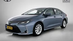 Gebruikt 2021 Toyota Corolla Active Sedan | € 21.950 (Eerlijke prijs)