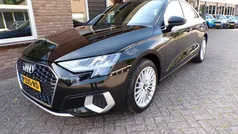 Zwart Gebruikt 2021 Audi A3 S-Line Sedan | € 19.950 (Eerlijke prijs)