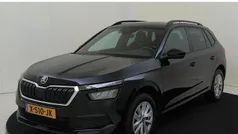 Zwart Gebruikt 2023 Skoda Kamiq Business Line SUV | € 24.450 (Eerlijke prijs)