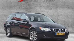 Blauw Gebruikt 2010 Volvo V70 Momentum Stationwagen | € 8.950 (Eerlijke prijs)