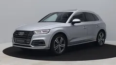 Grijs, metallic lak Gebruikt 2020 Audi Q5 S-Line SUV | € 37.500 (Goede deal)