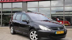 Zwart Gebruikt 2004 Peugeot 307 Stationwagen | € 1.499 (Eerlijke prijs)