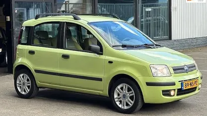 Occasion 2004 Fiat Panda Emotion Hatchback | € 1.450 (Eerlijke prijs)