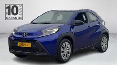 Blauw Gebruikt 2024 Toyota Aygo Play Hatchback | € 18.450 (Eerlijke prijs)