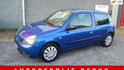 Occasion Renault Clio II Campus 59 PK (43 kW) 2006 Blauw Hatchback