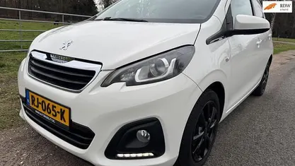 Occasion Peugeot 108 Active 69 PK (50 kW) 2017 Wit Hatchback