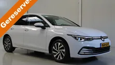 Gebruikt 2021 VW Golf VIII Style Hatchback | € 22.950 (Goede deal)