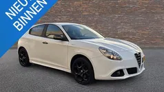 Wit Gebruikt 2016 Alfa Romeo Giulietta Hatchback | € 6.999 (Super prijs)