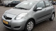 Grijs Gebruikt 2009 Toyota Yaris Hatchback | € 6.350 (Eerlijke prijs)