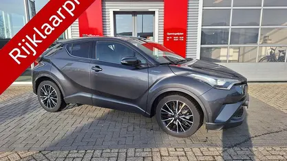 Occasion 2017 Toyota C-HR Premium SUV | € 19.900 (Eerlijke prijs)