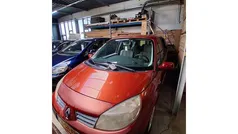 Rood Gebruikt 2005 Renault Grand Scénic II Expression MPV | € 500 (Super prijs)