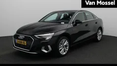 Zwart Gebruikt 2023 Audi A3 Advanced Sedan | € 32.900 (Eerlijke prijs)