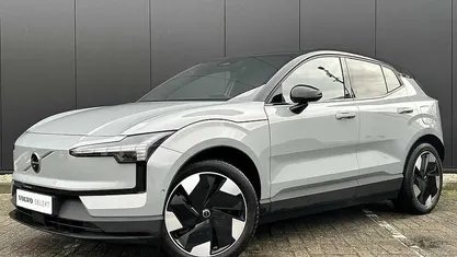 Grijs Occasion 2023 Volvo EX30 Performance SUV | € 36.950 (Eerlijke prijs)