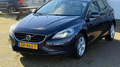 Occasion 2015 Volvo V40 Business Edition Hatchback | € 6.250 (Goede deal)