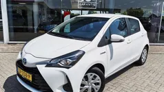 Wit Gebruikt 2019 Toyota Yaris Active Hatchback | € 15.795 (Eerlijke prijs)